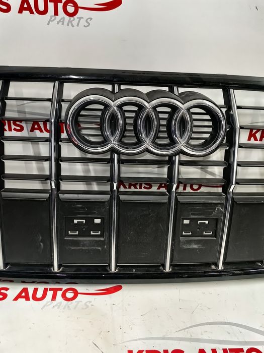 Маска решетка Audi Q3 S-Line / Ауди Кю 3 2024г - СЪС ЗАБЕЛЕЖКИ!