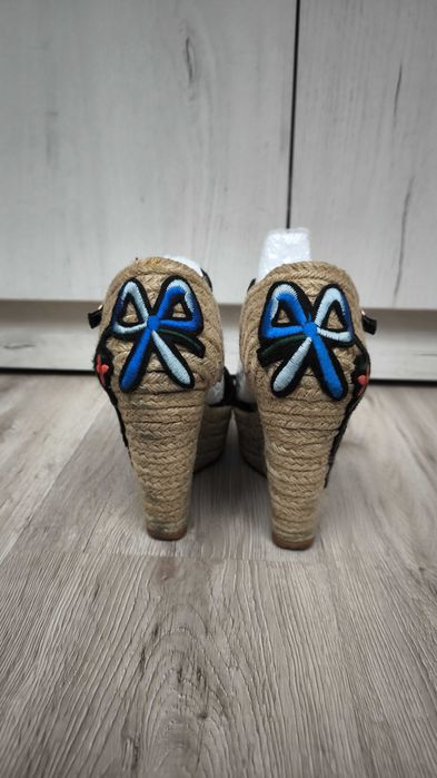 Женские летние босоножки