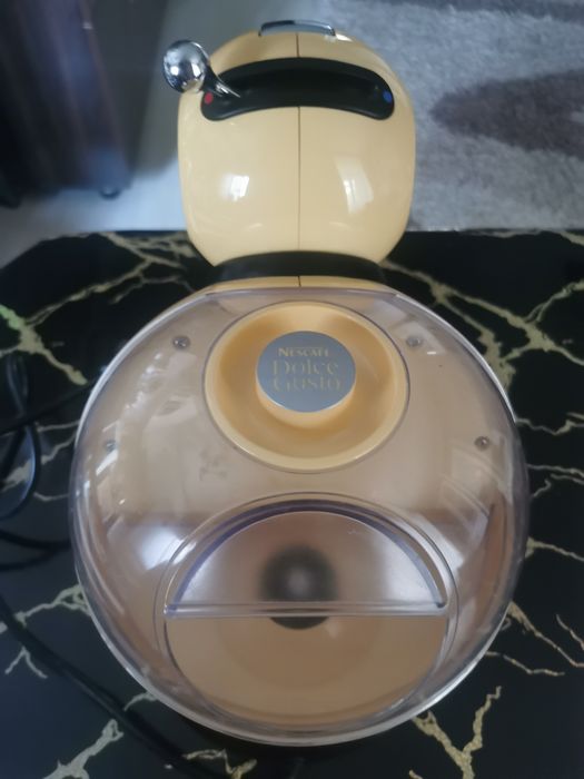 Капсульная кофемашина NESCAFE Dolce Gusto