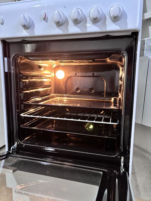 Газ плита Indesit