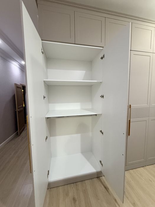 Продам шкаф купе срочно