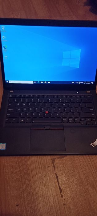 Laptop lenovo t490s