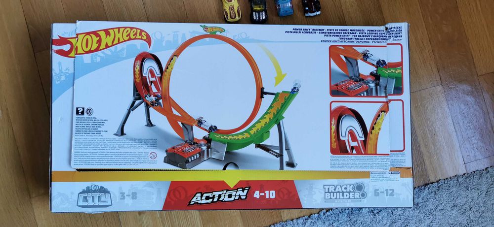 Писта Hot Wheels Super Loop и 4 колички - Mattel