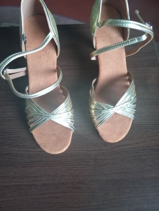 Обувки 38 номер за латино танци