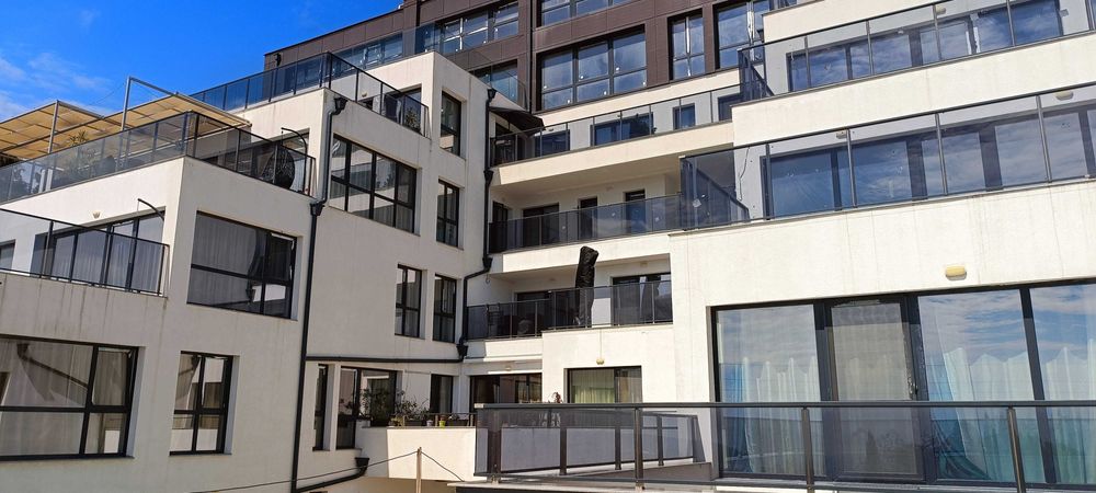 Изгодно ПАНОРАМЕН апартамент с три спални и паркомясто, Бриз, Варна