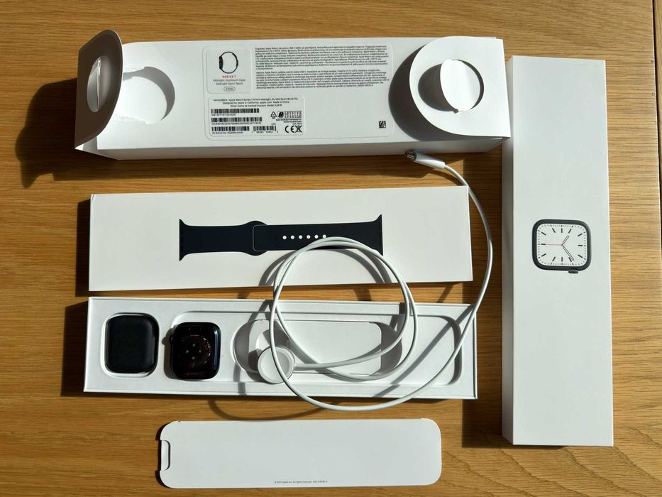 Apple Watch Series 7 GPS + Cellular  41 mm Yettel