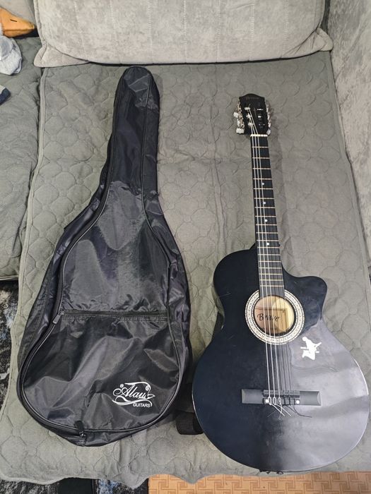 Гитара классическая