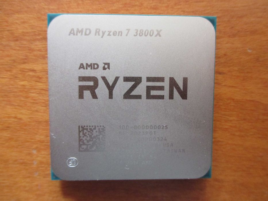 Процесор AMD Ryzen 7 3800x, сокет AM4, TDP 105W