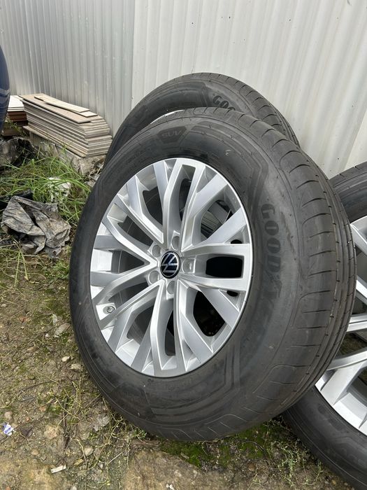Jante aliaj Touareg 3 CR7 5x112 r18 et25 8j 235 65 r18 vara goodyear