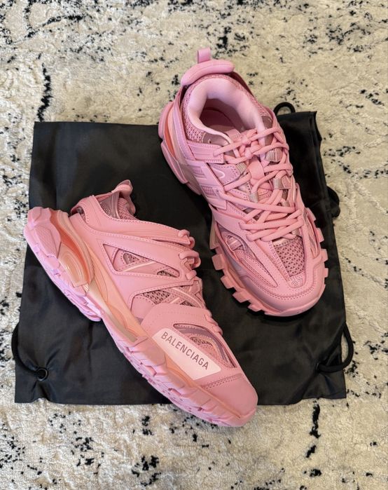 Balenciaga Track