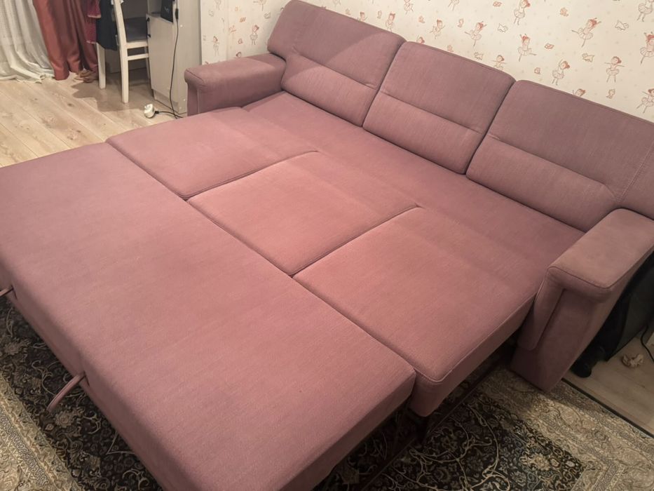 Продам диван в хорошем состоянии
