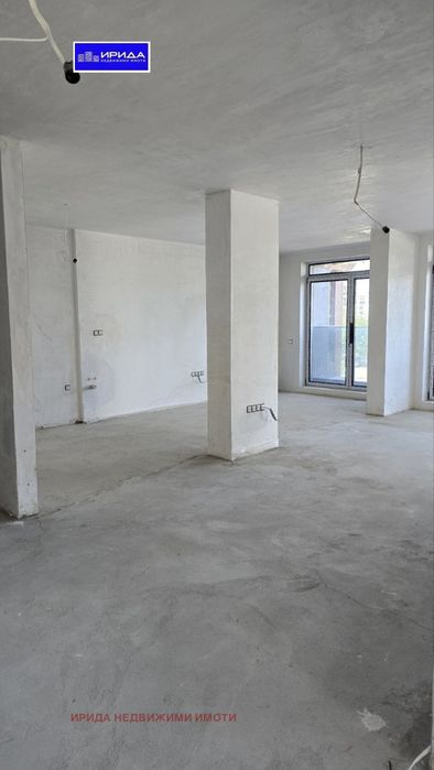 Просторен четиристаен апартамент в Гоце Делчев с АКТ 16!