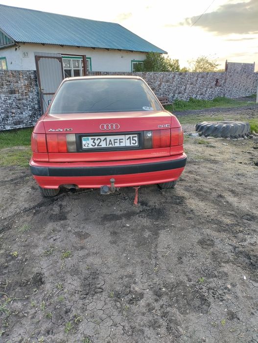 Продам Ауди 80 б4