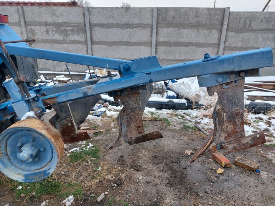 Плуг МТ3 , 3 корпуса