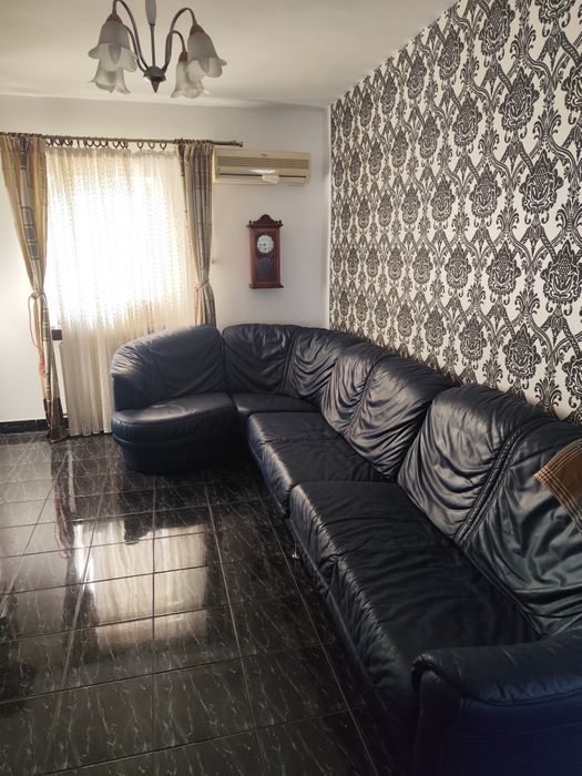 Proprietar, vând apartament 3 camere decomandat,  zona Donici -brutaria  M49