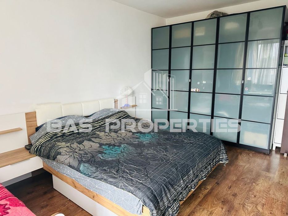 Продава се Двустаен апартамент в София, Гоце Делчев - 79 кв.м за 1737 €/кв.м - Снимка #3