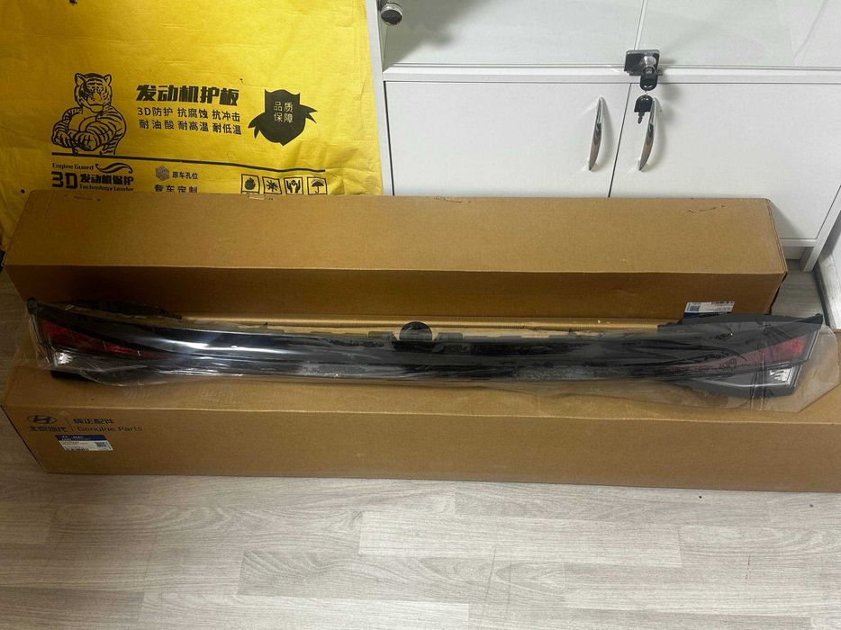 Комплект задних фар Elantra CN7