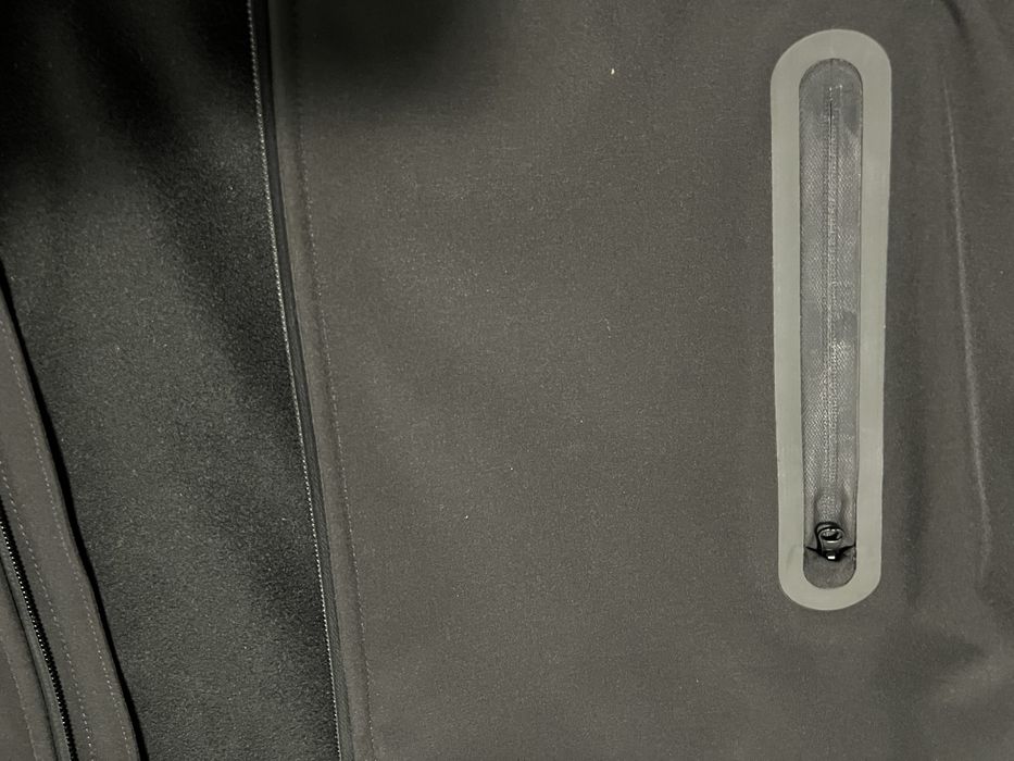 Mercedes AMG F1 Team Petronas Softshell ЯКЕ L