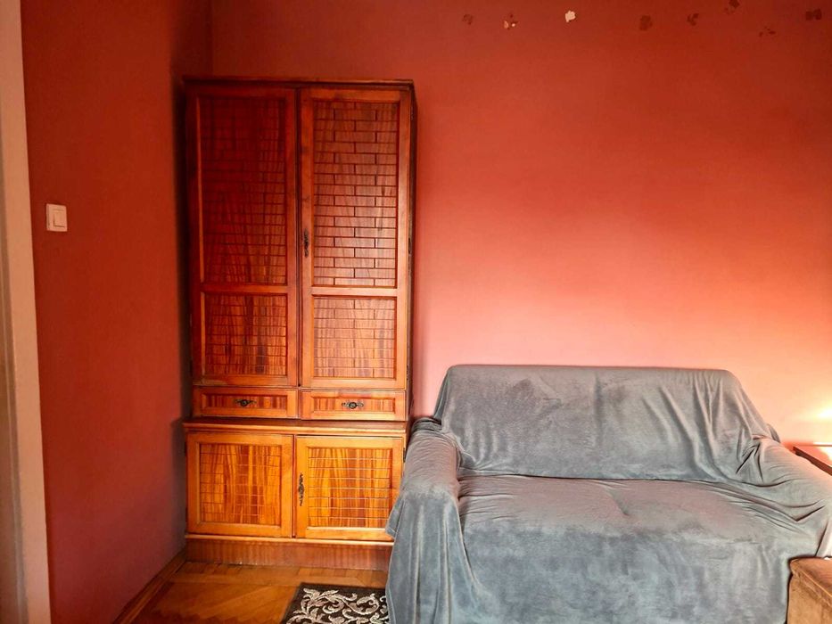 inchiriez apt. 2 camere zona Dorobanti