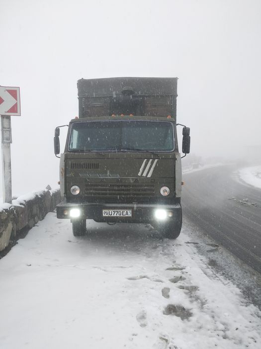 Kamaz 53212 holati yaxshi