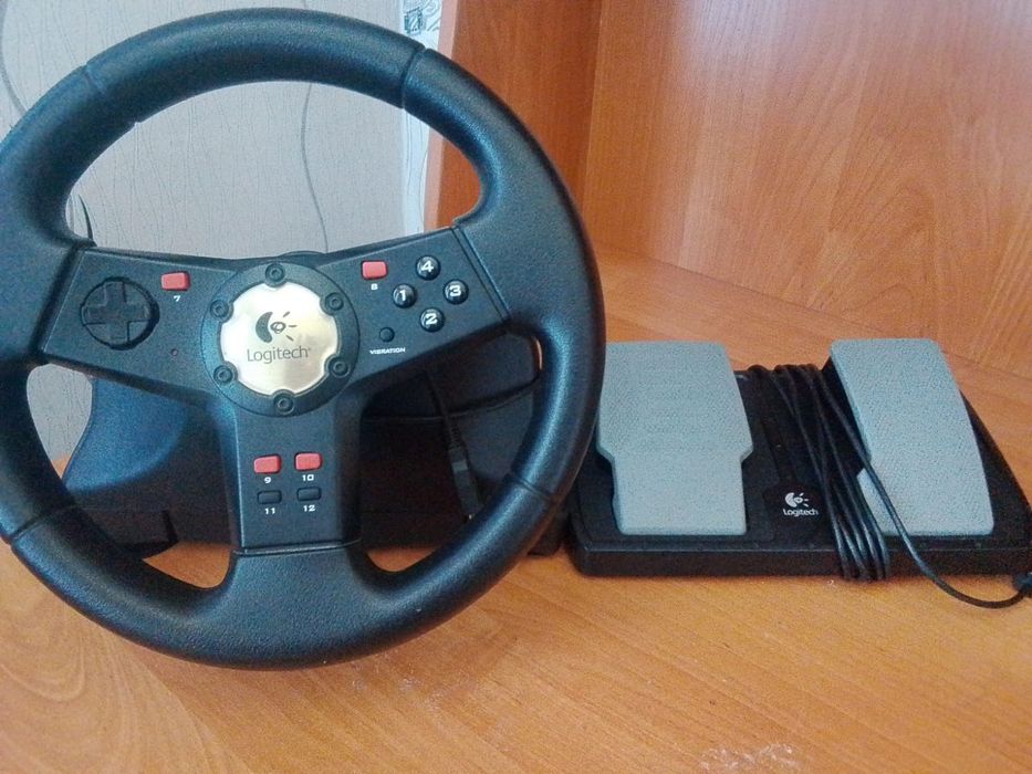 Игровой руль для пк