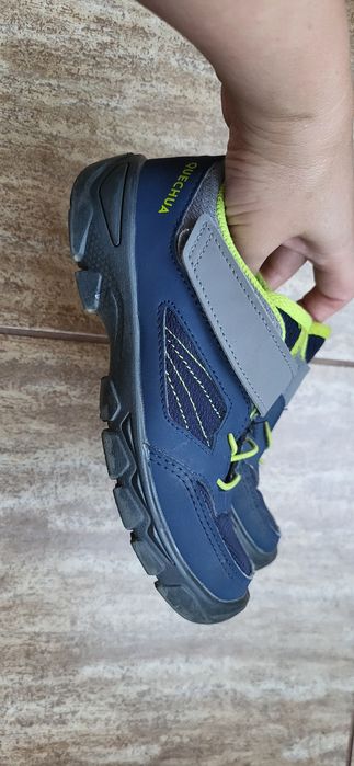 Pantofi incaltaminte sport de drumetie Quechua