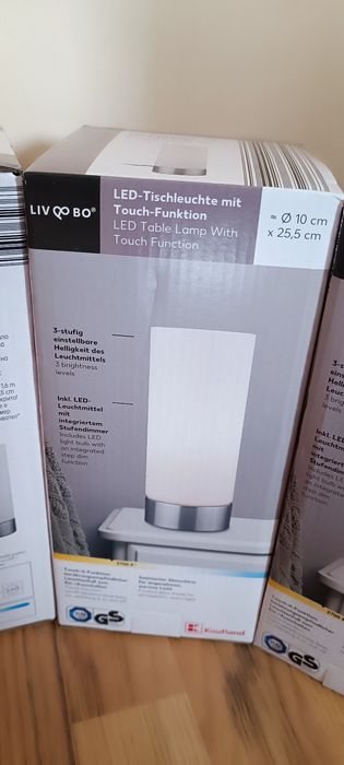 Veioza led cu functie touch