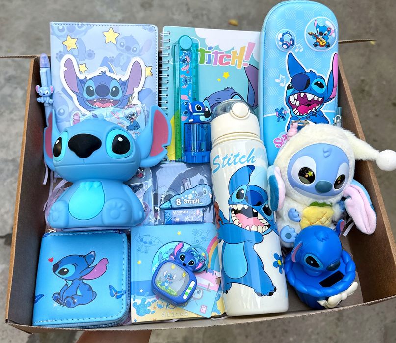 Боксы со стич в наличии!