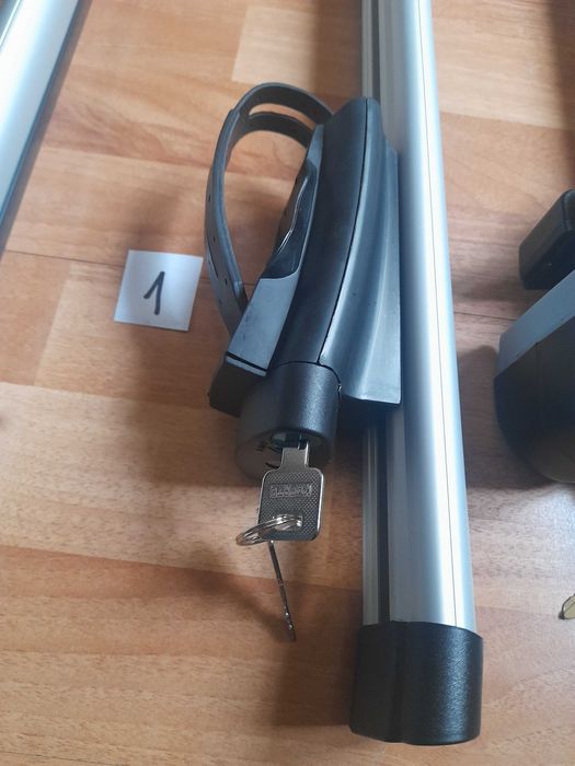 Напречни греди за багажник на МПС с налични надлъжни греди