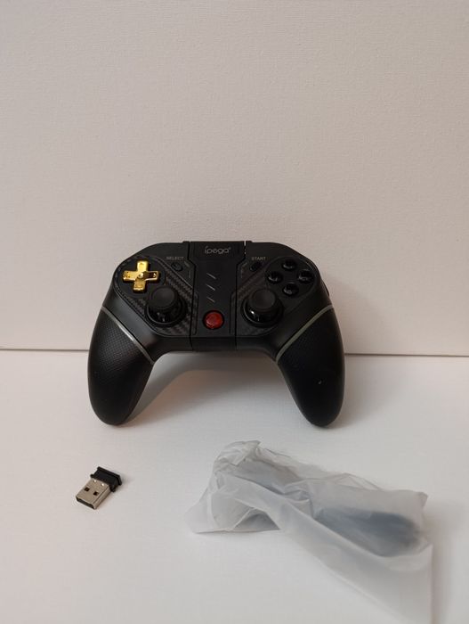 Безжичен гейм контролер за телефон