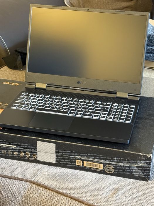 ГАРАНЦИЯ! Лаптоп Acer Nitro 5 Black i5 12th / RTX 4060 8GB / 32GB DDR5 RAM / 512GB NVMe SSD / 15.6 FHD IPS 144Hz SlimBezel екран