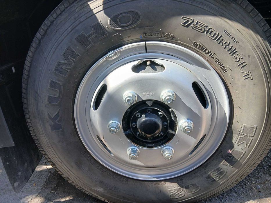 Автосамовал HYUNDAI EX8 4х2
