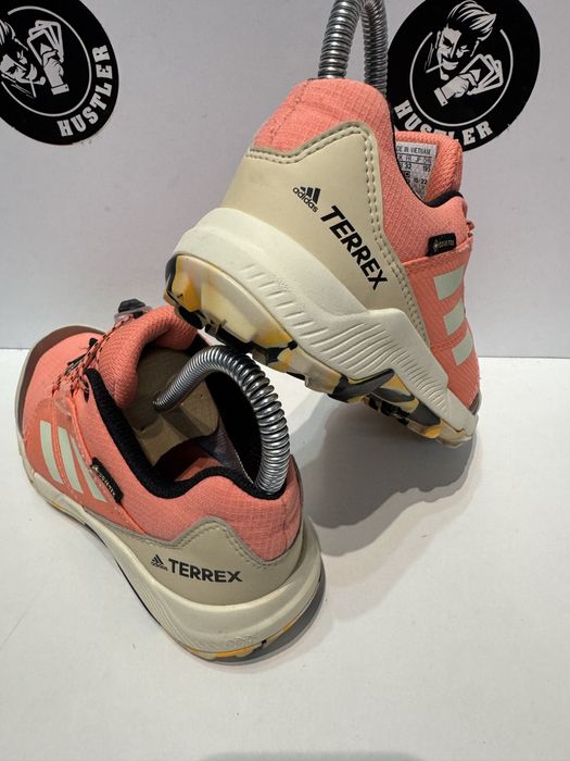 Детски маратонки ADIDAS TERREX Gore-Tex.Номер 32