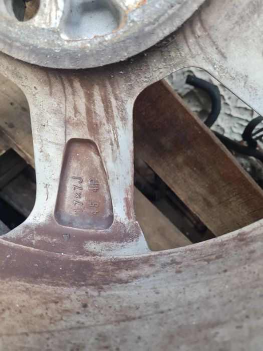 Roti Toyota Rav4 225 65 r17 5x114.3