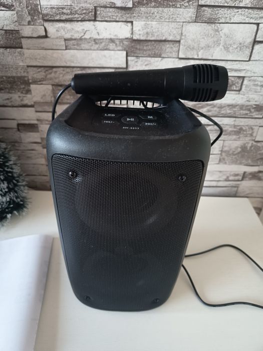 Продавам кареоки с  микрофон