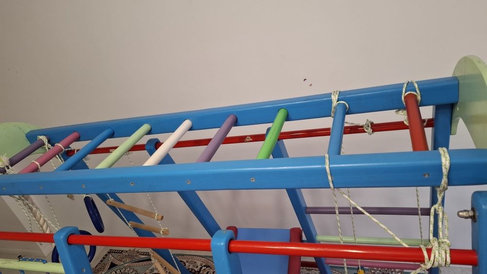 Срочно продам детский турник