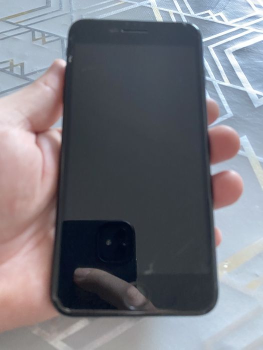 Айфон 7+ 32гб памяти