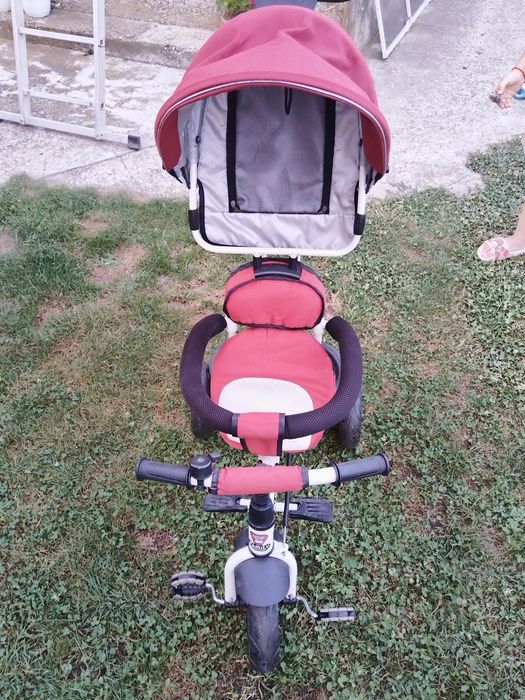 Tricicleta pentru copii