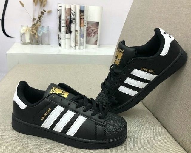 Крассовки superstar