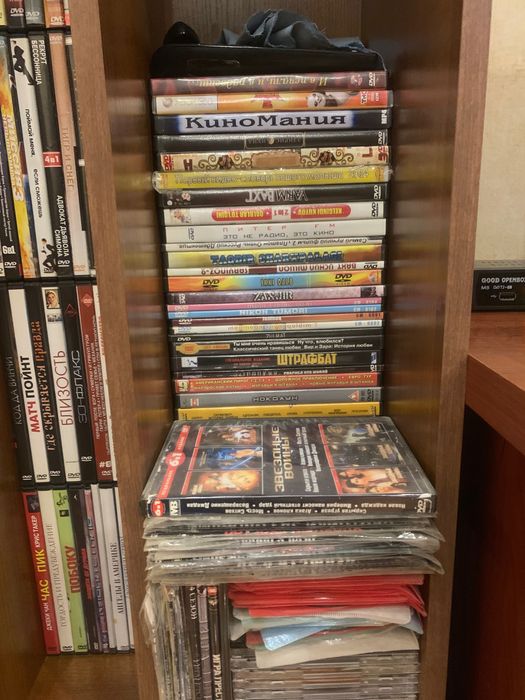 Видеокассеты, CD видеодиски, CD музыкальные диски