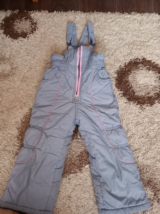 Зимний комбинезон для девочки