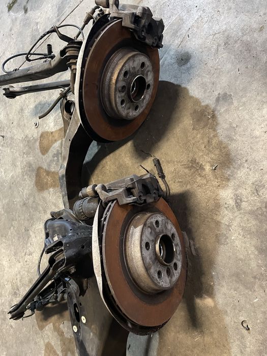 Шенкел/ ръчна спирачка БМВ Х1, Ф48 (shenkel bmw x1, f48)