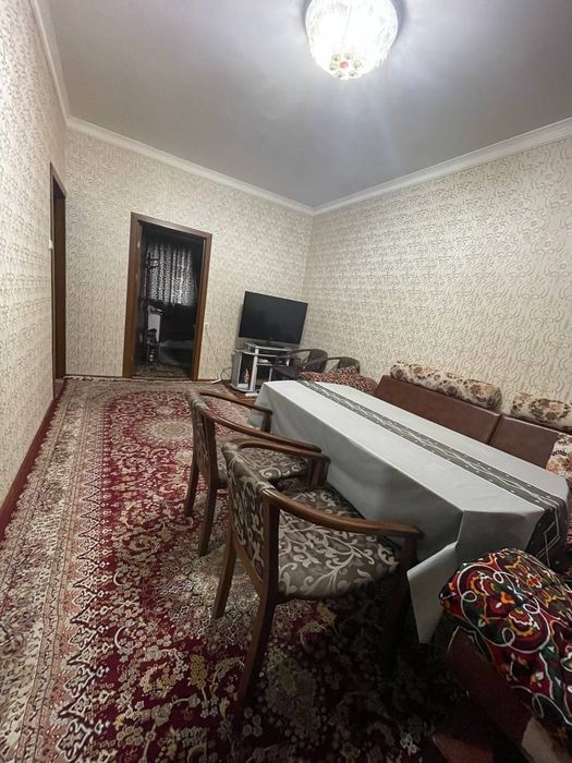 Продается 2-х комнатная квартира переделанная в 3