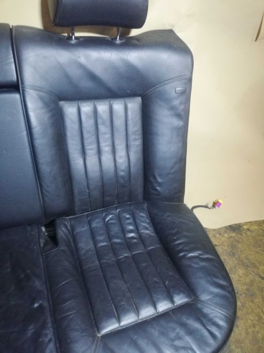 Седалки Audi А8 естествена кожа почти нови и други