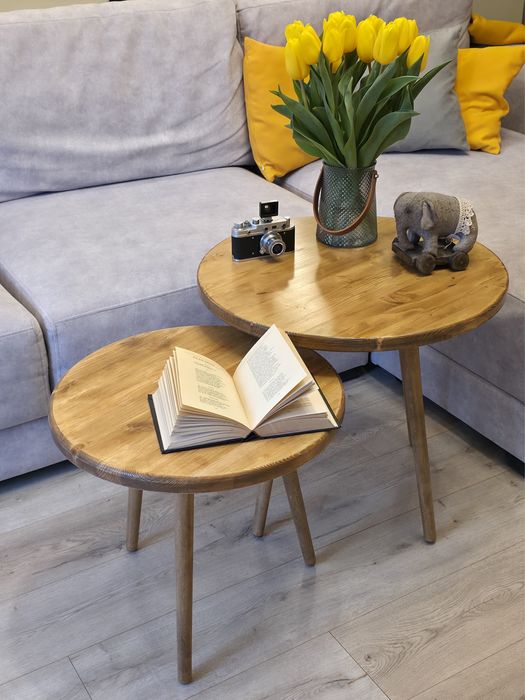 Деревянный журнальный стол