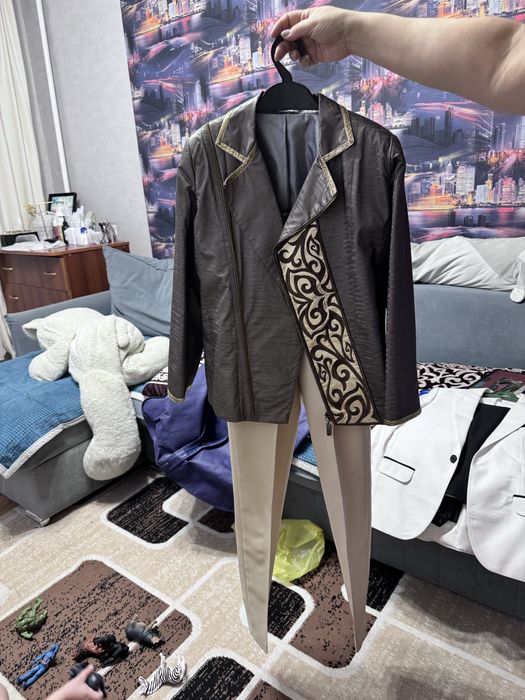 Продам концертные костюмы!