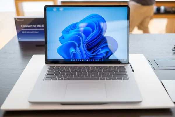 Microsoft Surface Laptop Studio 2 i7 32Gb 1TB