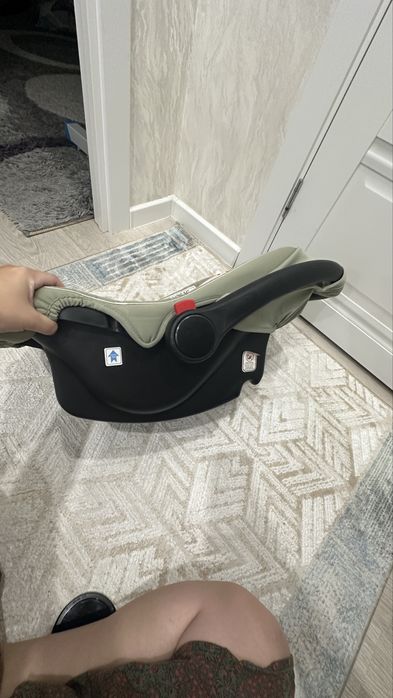 Автокресло продается