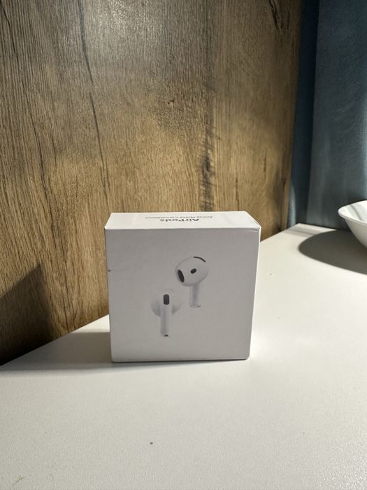 Vand casti Air Pods 4