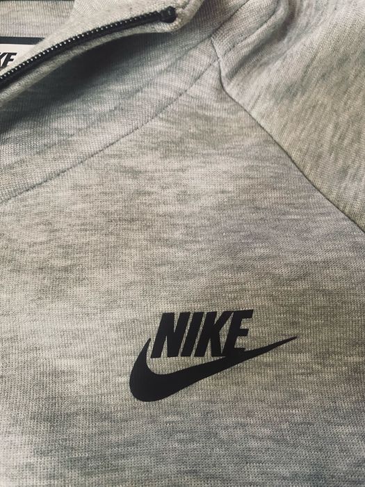 Hanorac cu fermoar Nike gri XS